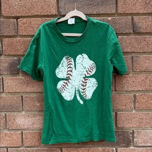Port and Company Green Kids' Shamrock Baseball Graphic Tee Size Medium